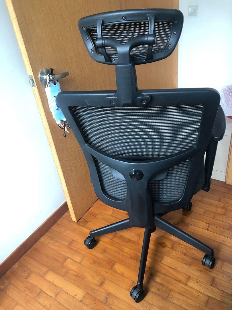 office mesh chair all mesh material no foam. Very agronomic and comfortable