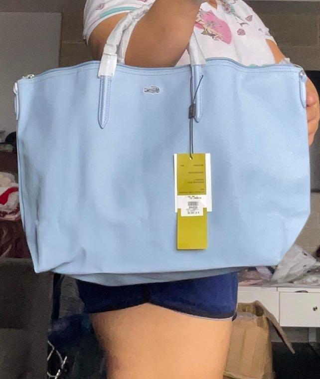 ORIGINAL LACOSTE STRAP LARGE SHOPPING BAG (Category: Luxury Bags & Wallets) located in Manila. Submitted by fatz91 (Listing ID 1147315983, Image 3). Description: FOR SALE!!! ORIGINAL LACOSTE STRAP LARGE SHOPPING BAG AUTHENTIC!!! NOT CLASS A! COLORS AVAILABLE: POWDER BLUE 1pc TURKISH TILE 2pcs CERAMIC 2pcs SUNSHINE YELLOW 1pc SOLD MODEL: NF1889PO PVC PU SPLIT COW LEATHER MOP: CASH/GCASH/BPI/BDO PWEDE NYO IPALALAMOVE SAGOT NI BUYER YUNG SHIPPING FE