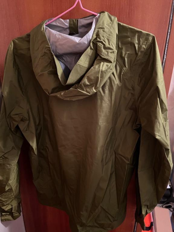 Patagonia Men s Torrentshell Jacket Willow Herb Green M Carousell