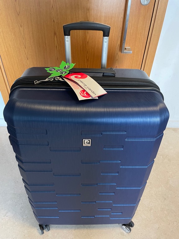 Pierre cardin 28 inch luggage clearance