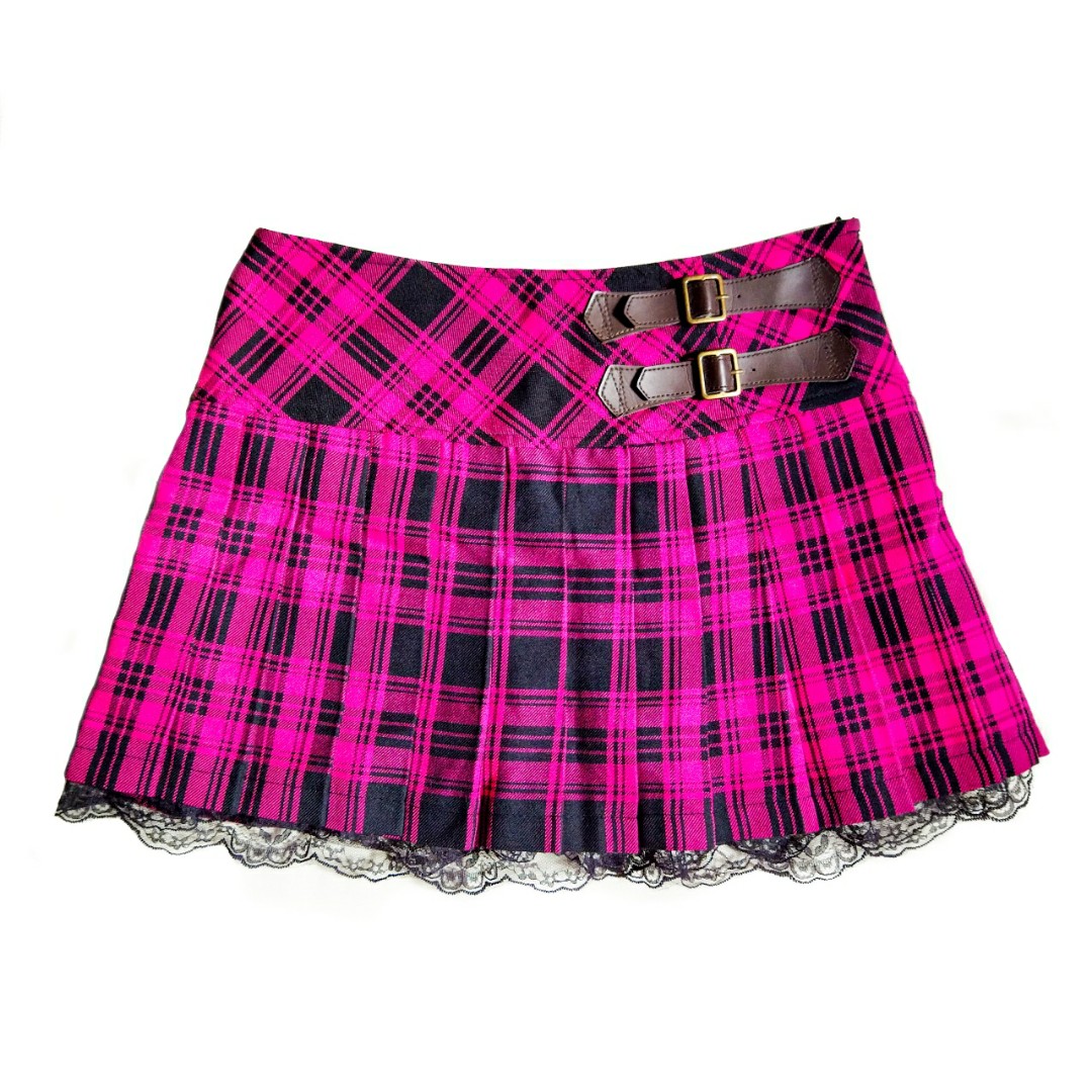 Pink Plaid Skirt (Avril Lavigne Vibes), Women's Fashion, Bottoms ...