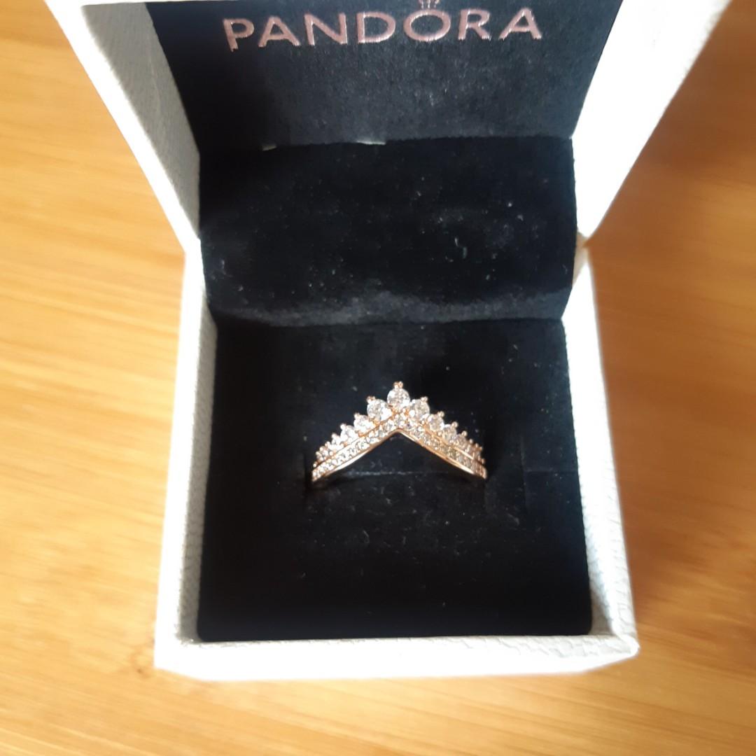 Pandora princess wishbone sales ring rose gold
