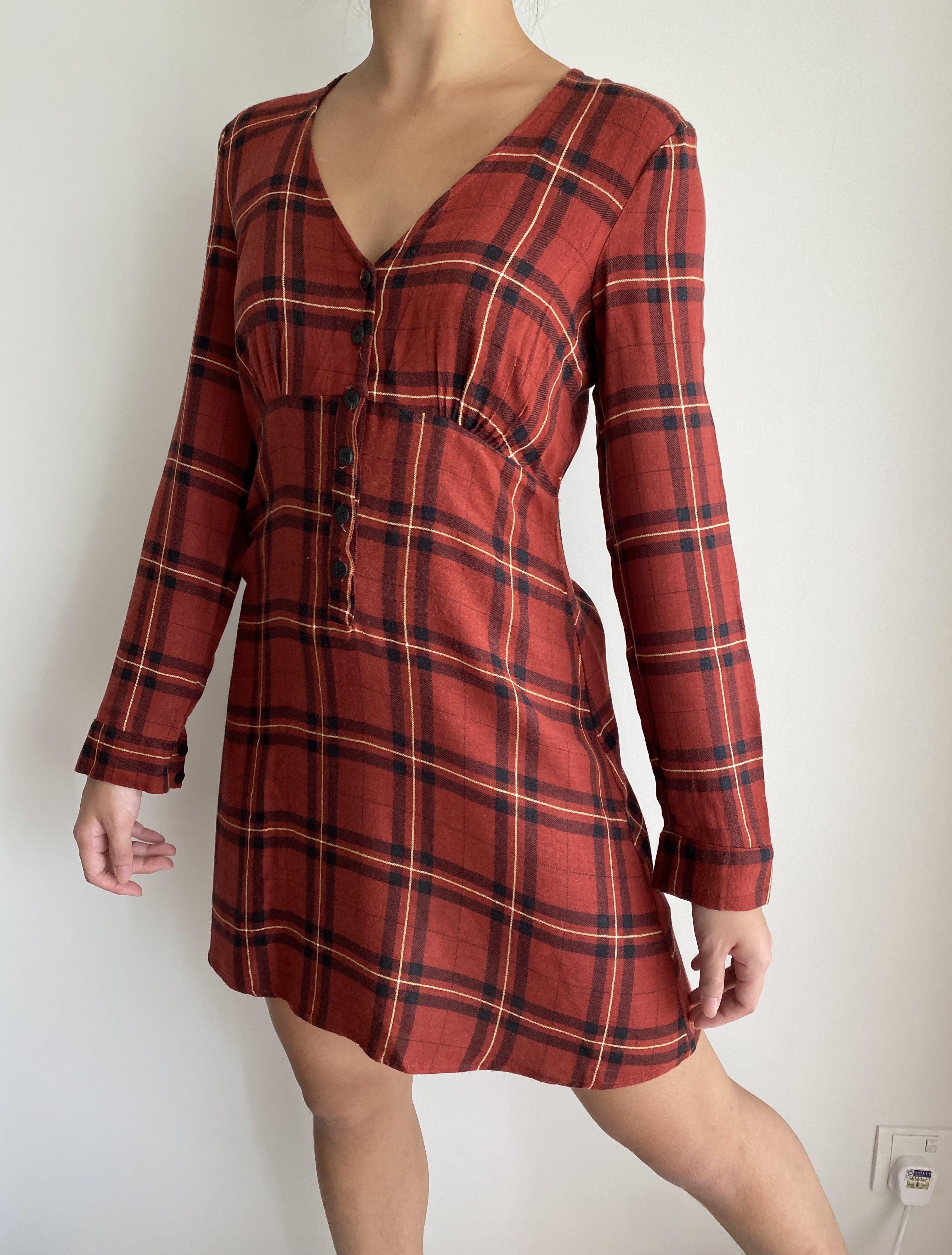 red plaid long sleeve dress