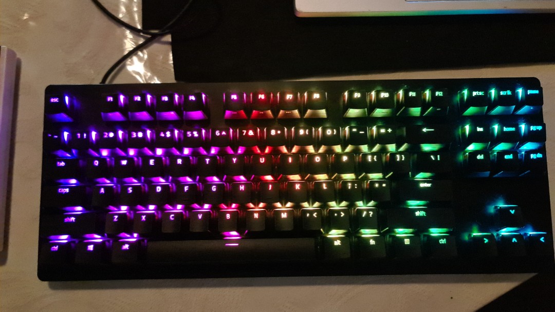 RAZER HUNTSMAN TE (PHANTOM KEYCAPS), Computers & Tech, Parts 