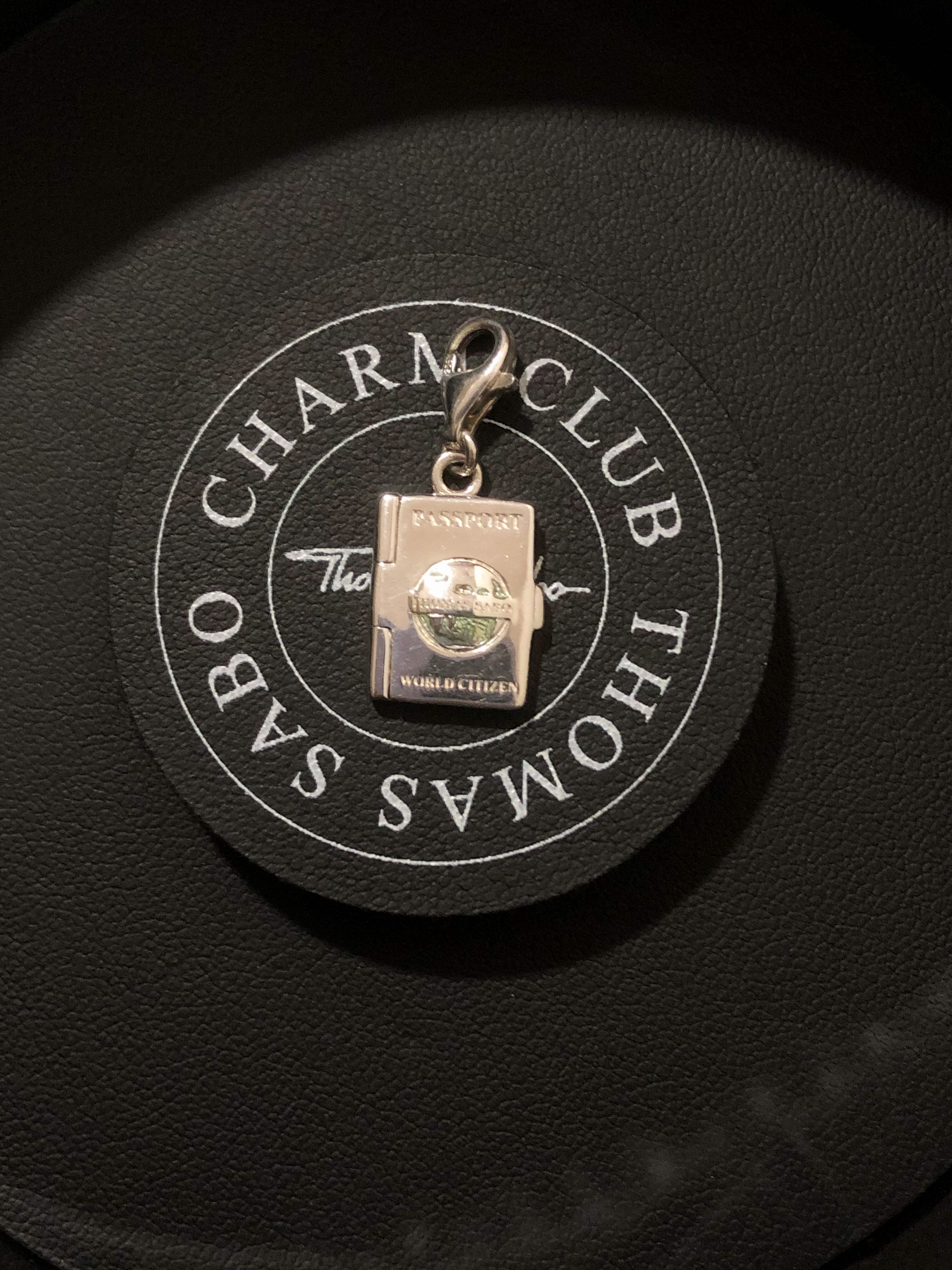 Thomas Sabo passport charm