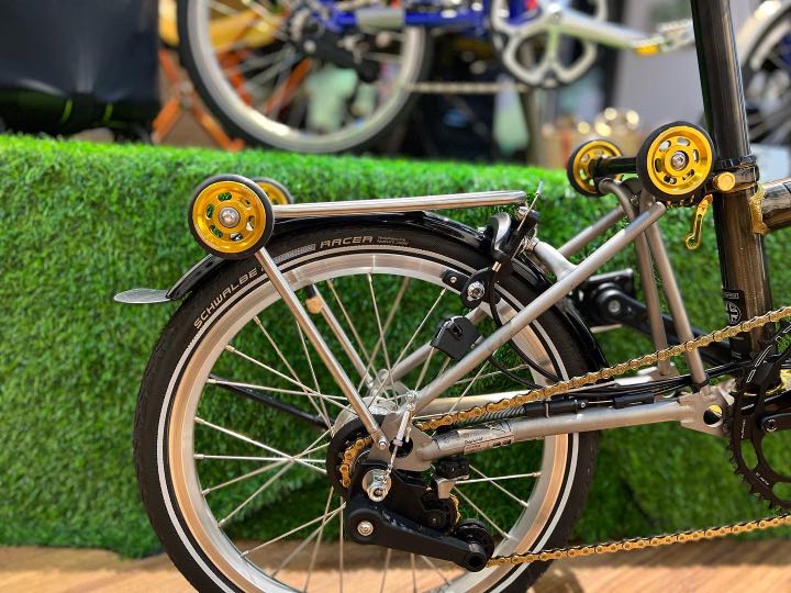 Titanium v4 rack for Brompton by H H