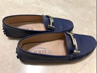 (Category: ) located in . Submitted by Melrose_Ave (Listing ID 1147470858, Image 1). Description: .
