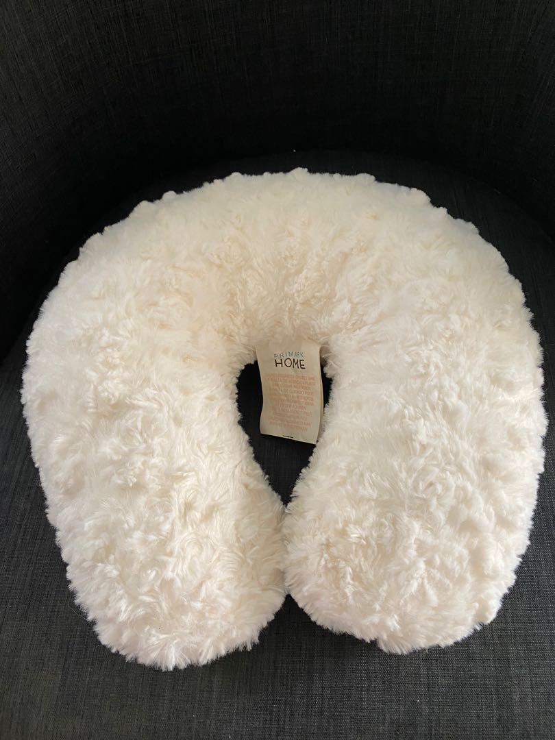 Travel pillow from Primark Home Everything Else on Carousell