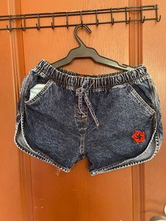 (Category: ) located in . Submitted by nuggets09 (Listing ID 1147347562, Image 1). Description: .