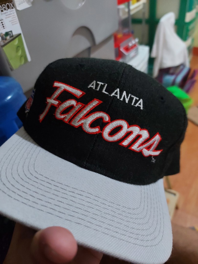 Vintage Falcons by Team NFL SS white 