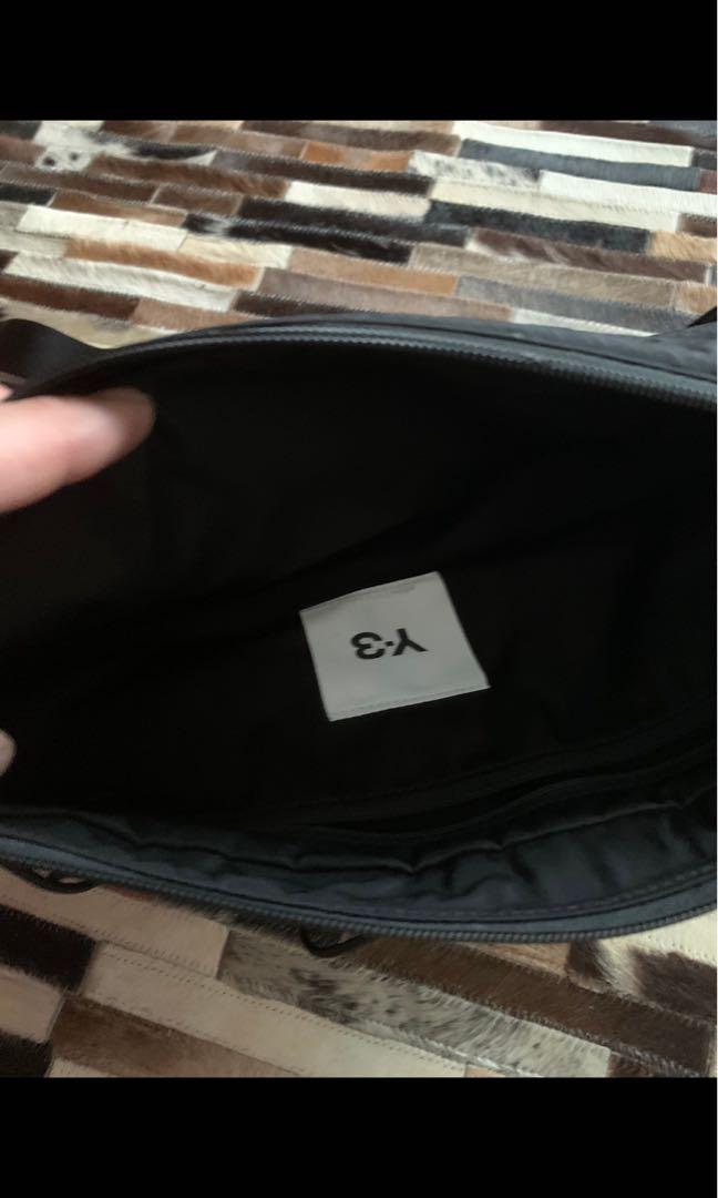 Y-3 – Crossbody Sling Bag Black