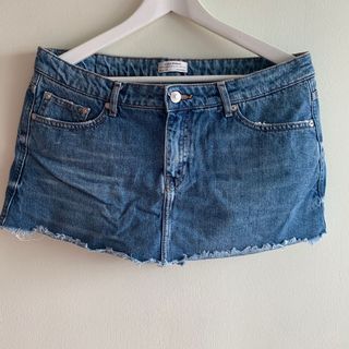 (Category: ) located in . Submitted by samochi (Listing ID 1147340824, Image 1). Description: .