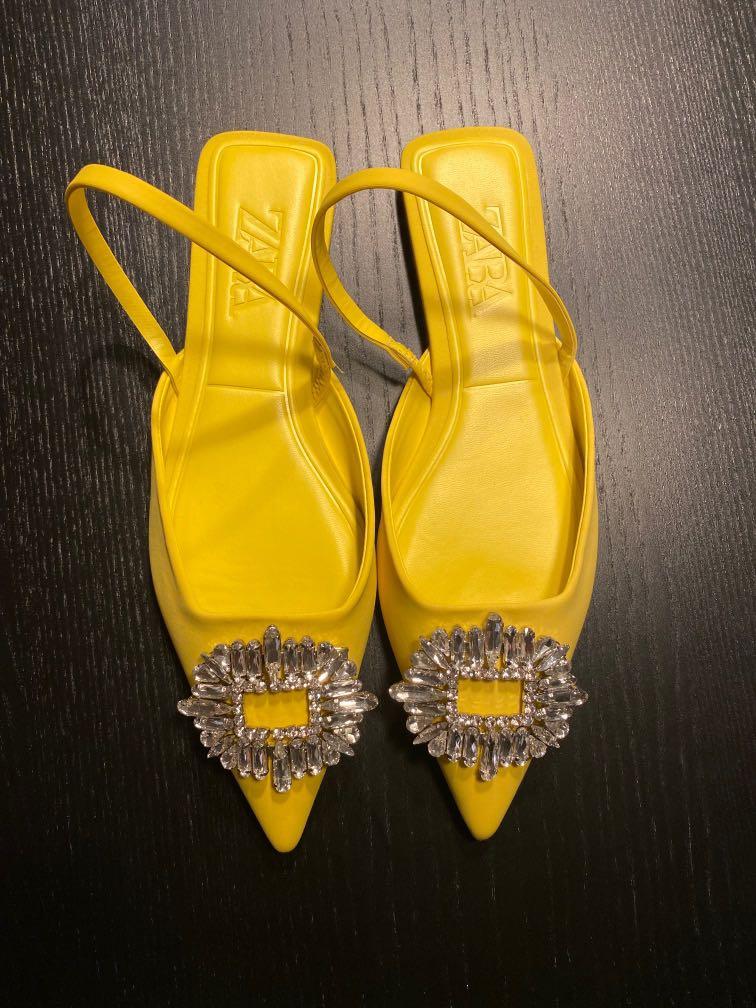 Zara Flat Mules with rhinestones, Women's Fashion, Footwear, Flats on  Carousell