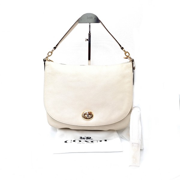 Coach turnlock hobo review top