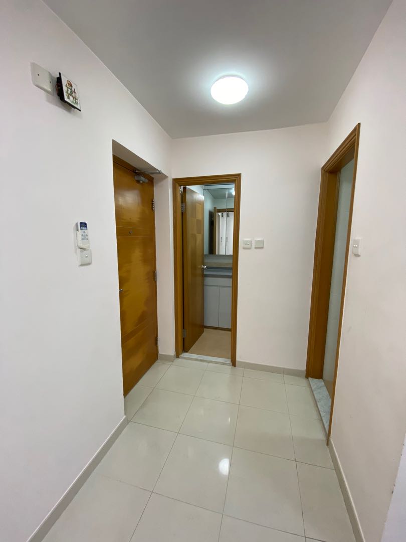 (Sale) Two-bedroom unit on a middle floor at Kong Wah Court with tenancy for sale63438755715073113
