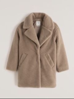 (Category: ) located in . Submitted by elle_clothes (Listing ID 1147676257, Image 1). Description: .
