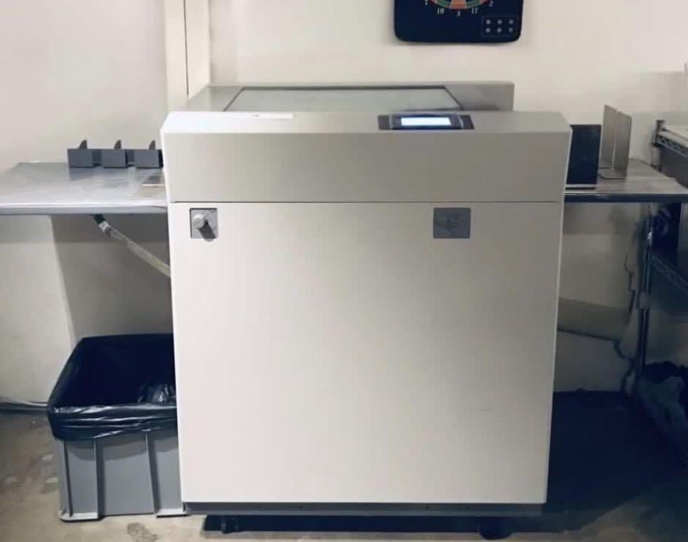 AeroCut (Japan) Paper Cutter Machine, Everything Else on Carousell