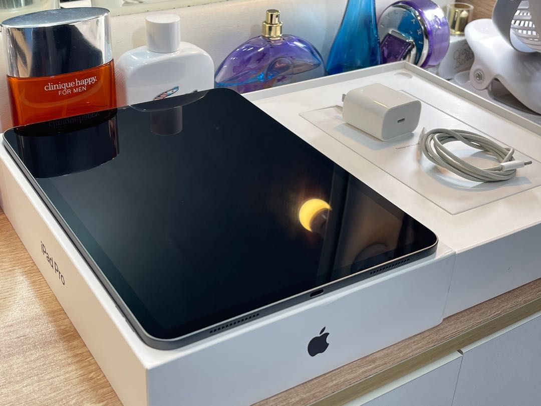 Apple iPad Pro 256gb Wifi 2018 Model 11 Inch Complete Original Package ...