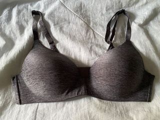 (Category: ) located in . Submitted by lulla.may (Listing ID 1147530127, Image 1). Description: .