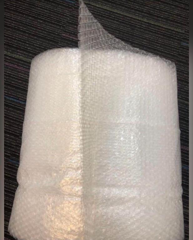 Bubble wrap (Category: Other Stationery & Craft) located in Singapore. Submitted by thesecretroom (Listing ID 1147625103, Image 1). Description: 41cm x 42cm Thickness 0.5cm .