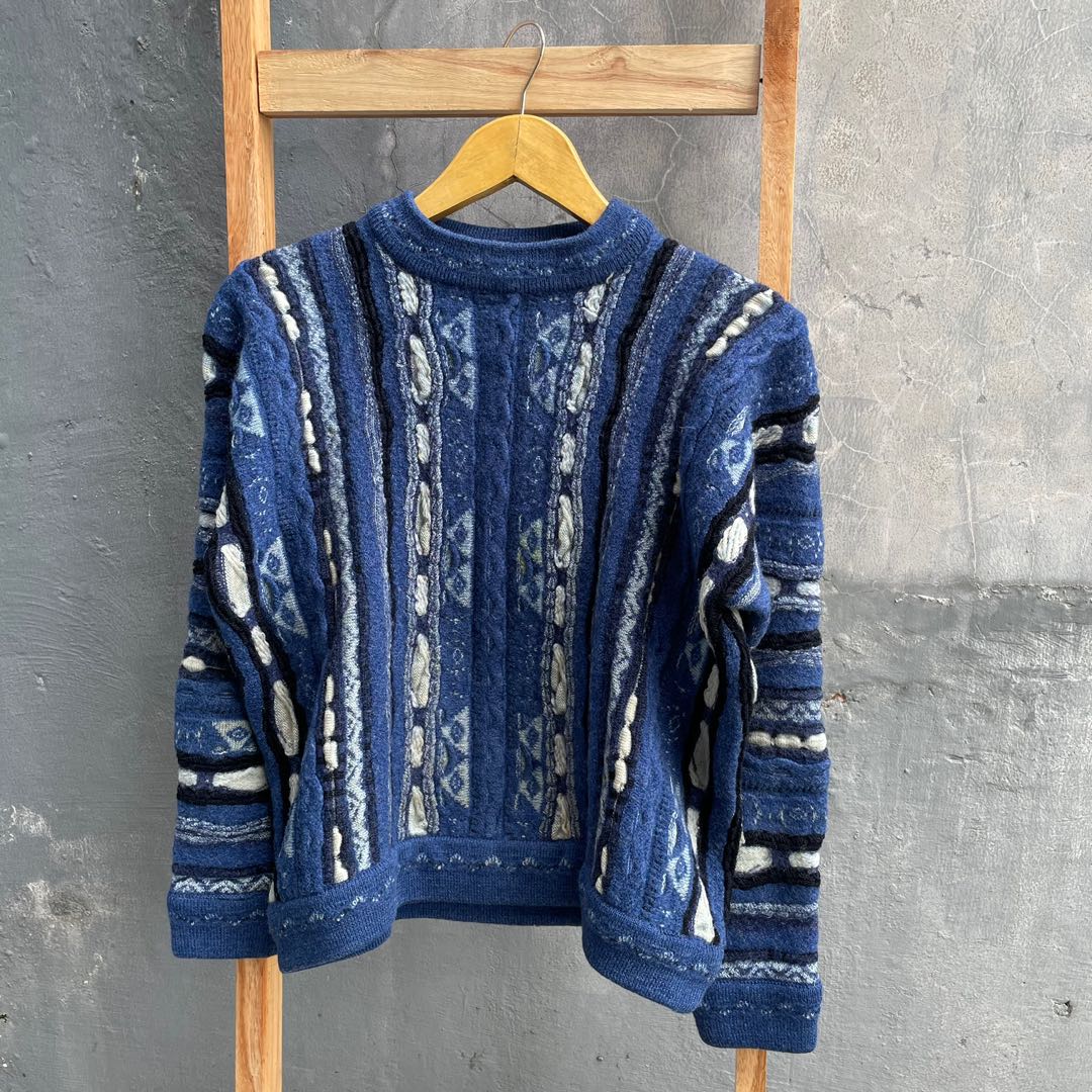 coogi sweater / oversized sweater 