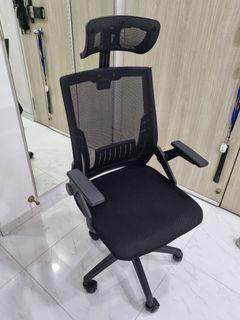 FREE high computer chair with arm rest