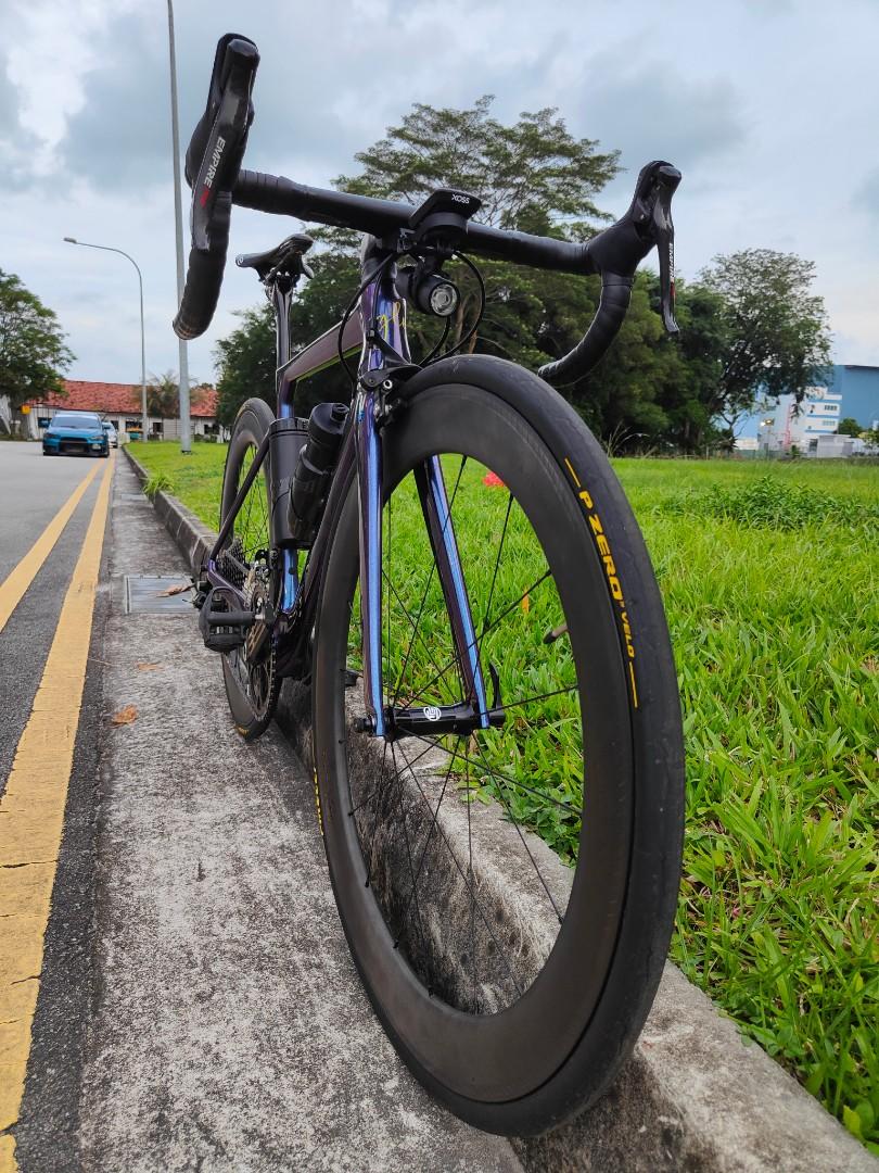 Full carbon road bike (frame size 47") 7.4kg+/, Sports Equipment