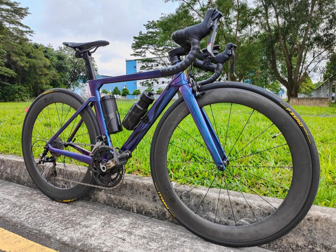 Full carbon road bike (frame size 47") 7.4kg+/, Sports Equipment