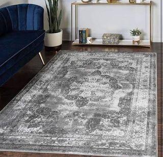 Gray Vintage Rug / Carpet
