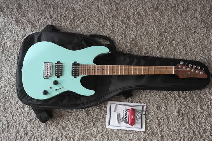 Ibanez az242sfm outlet