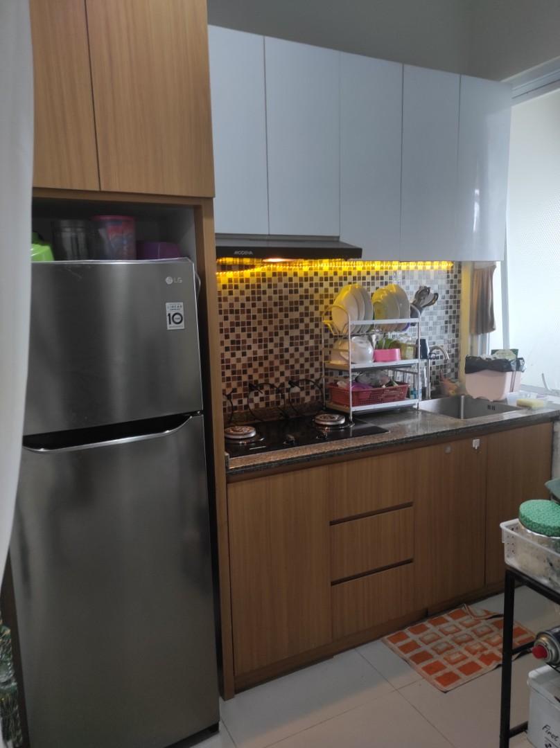 Kitchen set store cooker hood