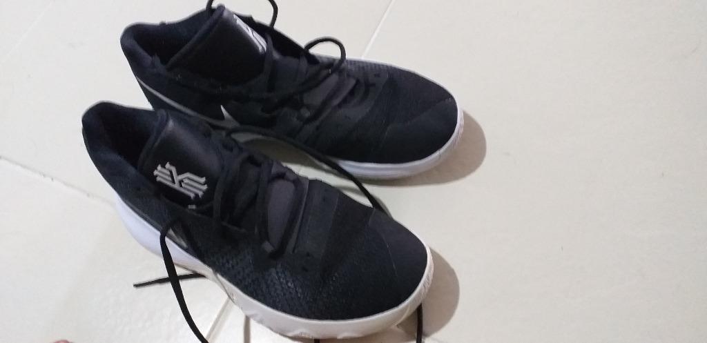 Kyrie Irving Nike Zoom (Class A) (Category: Sneakers) located in Muntinlupa City. Submitted by coldcali85 (Listing ID 1147623228, Image 3). Description: .
