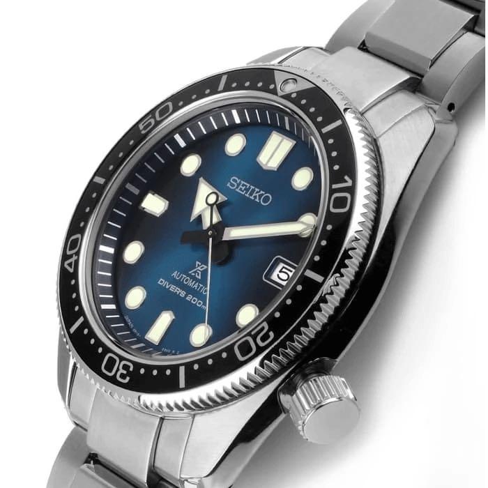 BNIB Seiko Automatic SPB083J1 SPB083J SPB083 Prospex Great Blue Hole  Diver's 200M Made in Japan Sapphire Glass Stainless Steel Bracelet + Blue  Silicone Strap Men Watch, Men's Fashion, Watches & Accessories, Watches