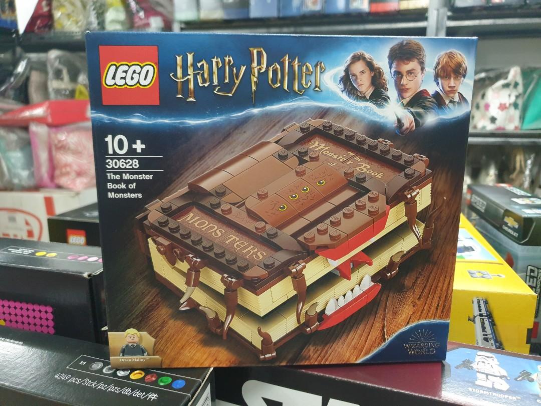 Lego harry potter 2025 monster book of monsters