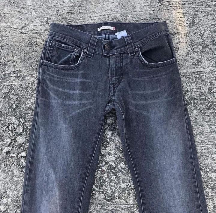 Levis low flare jeans 542, Women's Fashion, Bottoms, Jeans on Carousell