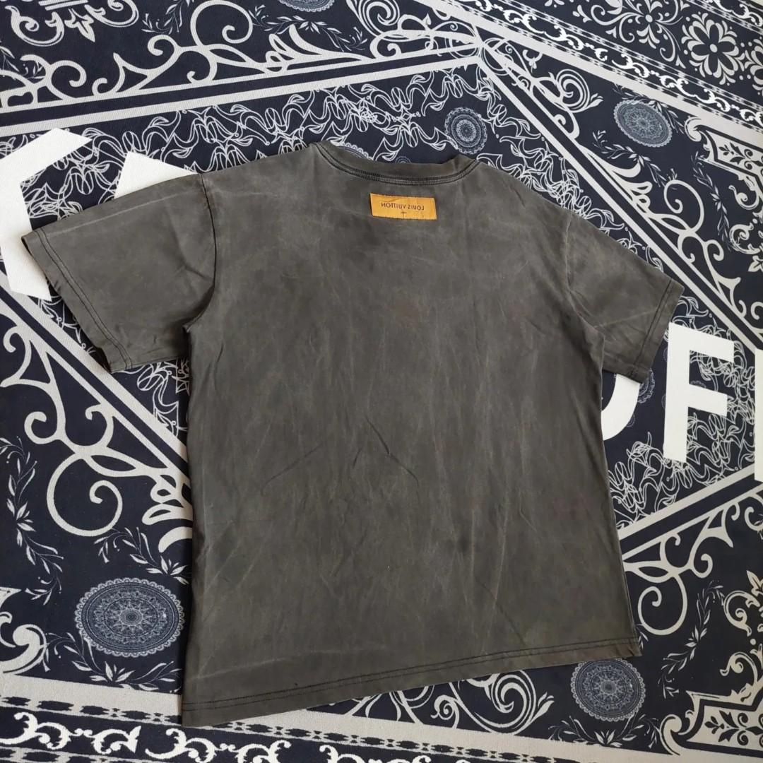 In Hand pictures and small review of LV Duck T-shirt and LV Damier