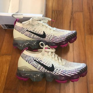 Nike flyknit 2025 vapormax womens sale