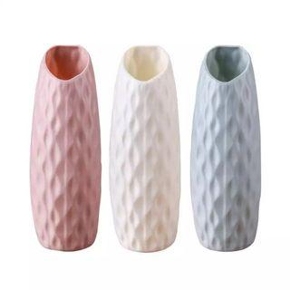 Nordic Plastic Vase Anti-drop Simple Flower Vase White Imitation Ceramic Flower Pot