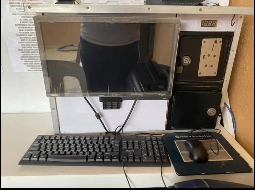BOX ONLY TABLE TOP BACOOR CAVITE, Computers & Tech, Parts