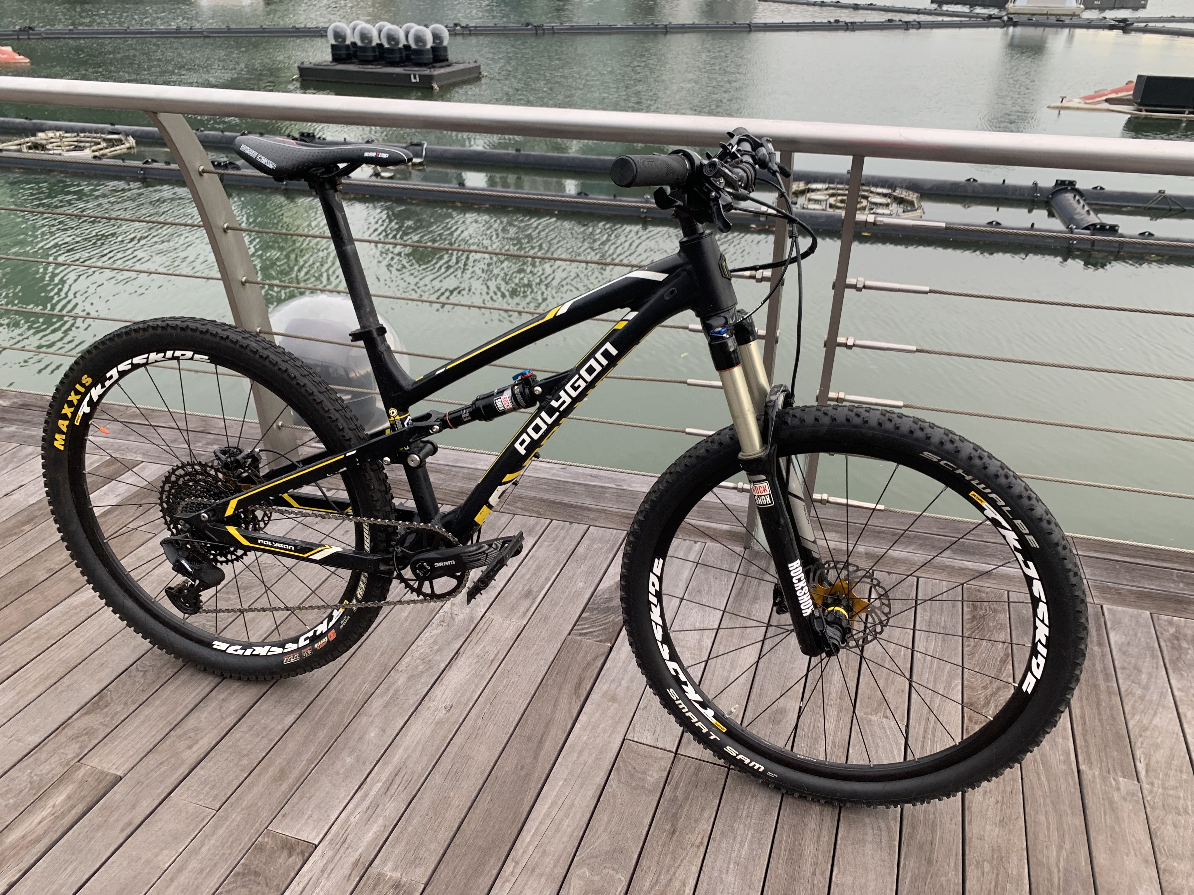 Siskiu shop d8 review