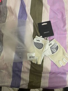 （分類：）位於 。 由 blur621111 提交（商品編號 1147576552，圖片 1）。簡介： 。