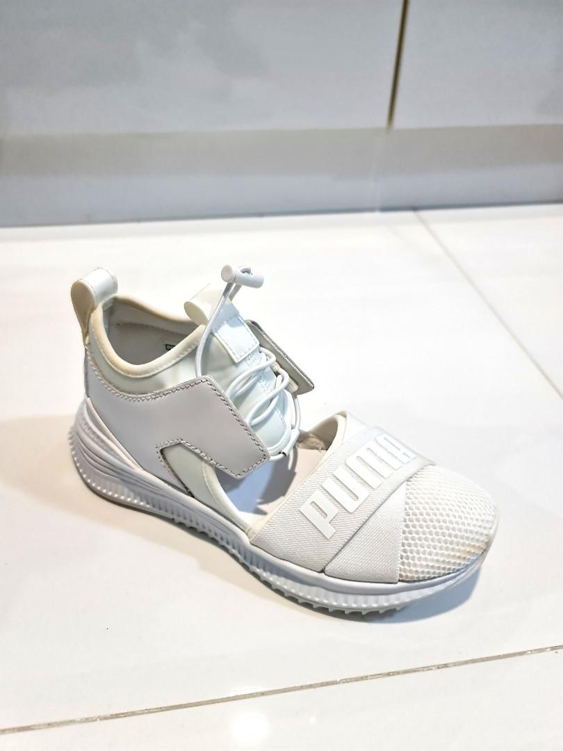 Rare Puma Fenty white shoes