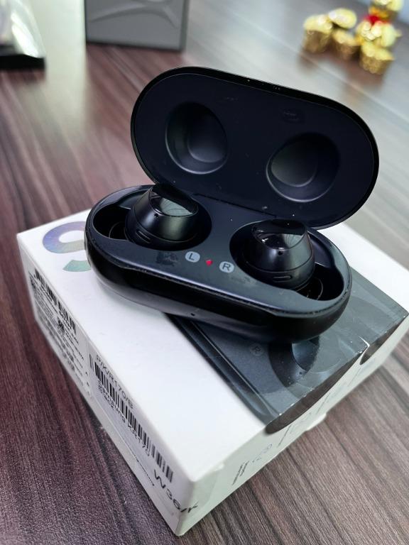 Sm r170 galaxy buds store