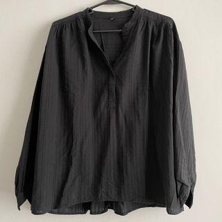Uniqlo Black Loose top with chinese collar