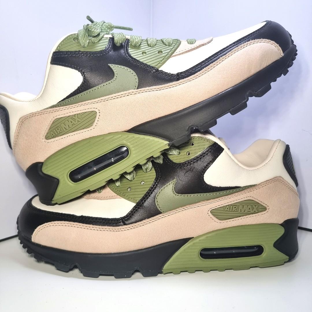 US 9 Nike Air Max 90 Lahar Escape