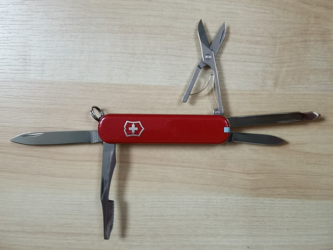 Victorinox executive cheap