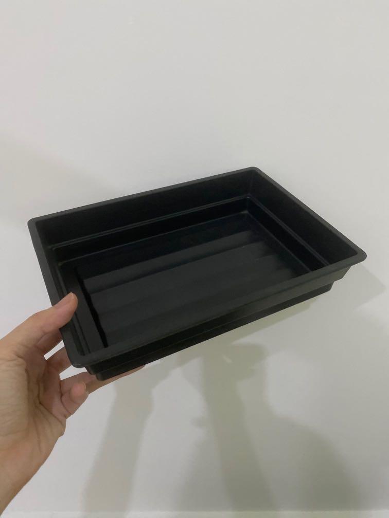 Wide rectangular vase (Category: Pots & Planters) located in Singapore. Submitted by _roofand (Listing ID 1147561556, Image 1). Description: Plastic Great for flower foam arrangements, storage and organising, planting seeds directly. Approximate Dimensions : 27 x 19 x 6cm 2 available, 1 for $7, 2 for $12 .