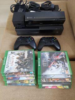 Xbox one 500 GB Blsck console with original power supply ,  Kinect and  2 controllers