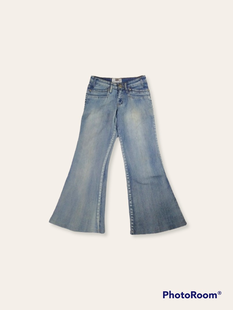 Y.Z.Z Mid Wash Flare Jeans, Fesyen Pria 