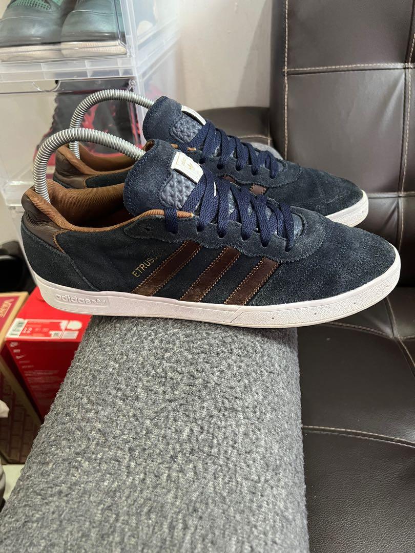 Adidas etrusco navy top